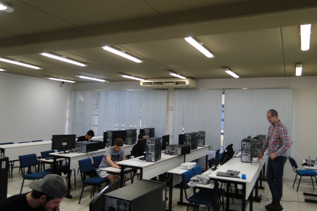 Workshop: Provisionamento de Máquinas Virtuais em Nuvem com Vagrant – I