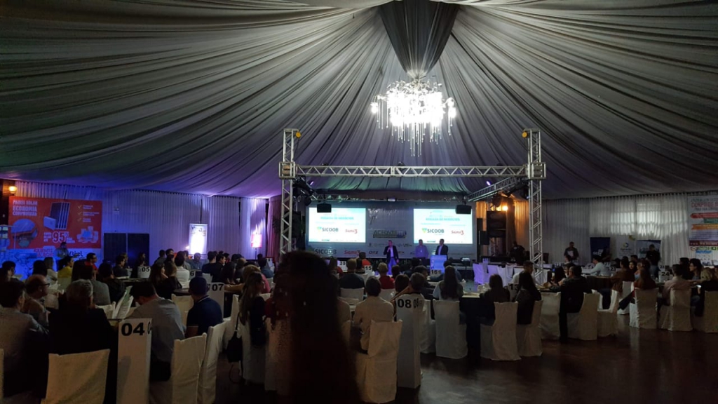 Primeira Rodada de Negócios de Dois Vizinhos