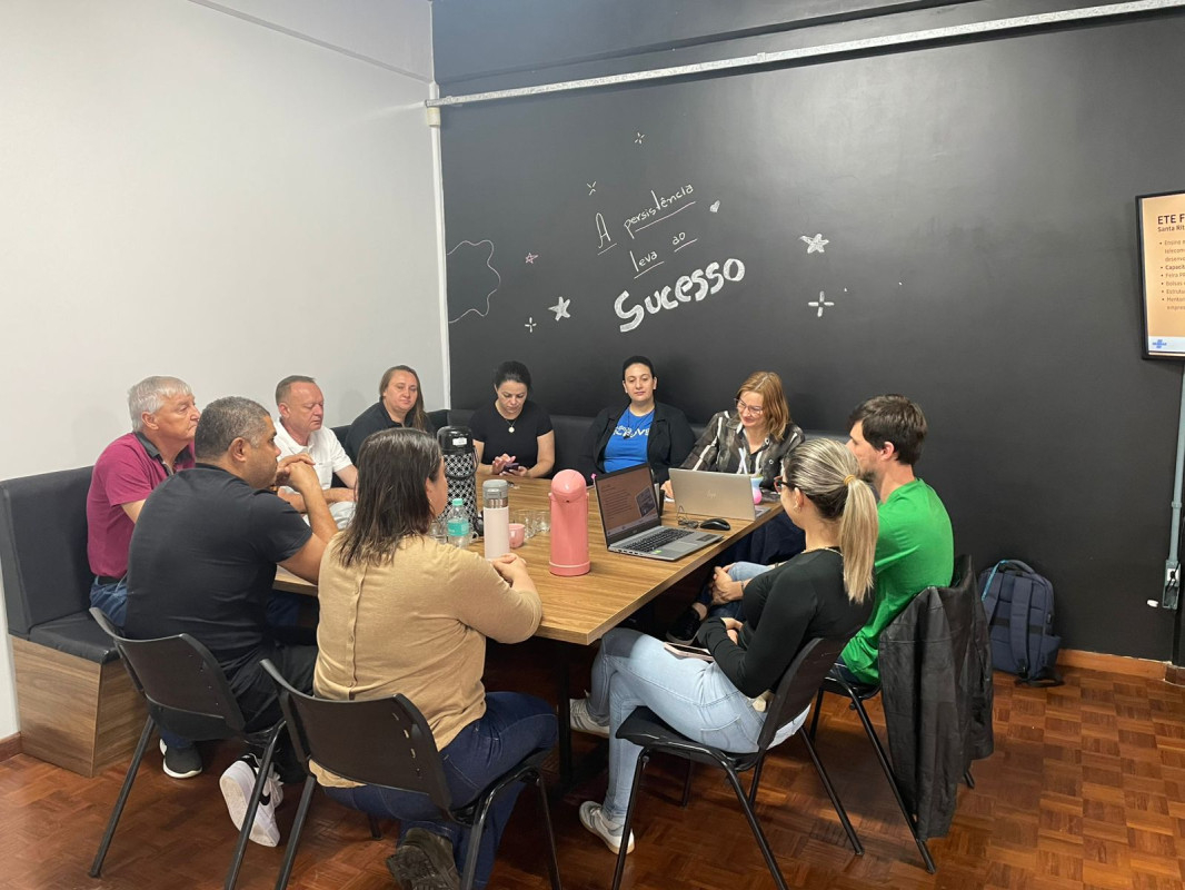 Encontro dos atores de inovação que participaram da Missão Tecnica para Santa Rita e  Itajubá