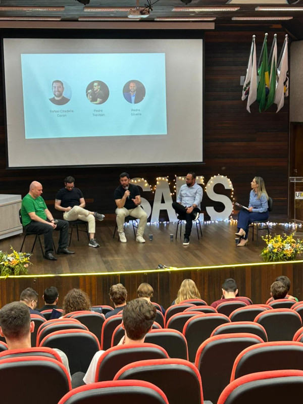 Sudotec e Empresas Graduadas/Incubadas participam da Semana Acadêmica de Engenharia de Software da UTFPR